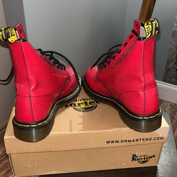 Dr Martens Red Air Wair Patent Leather combat boots - Picture 5 of 7